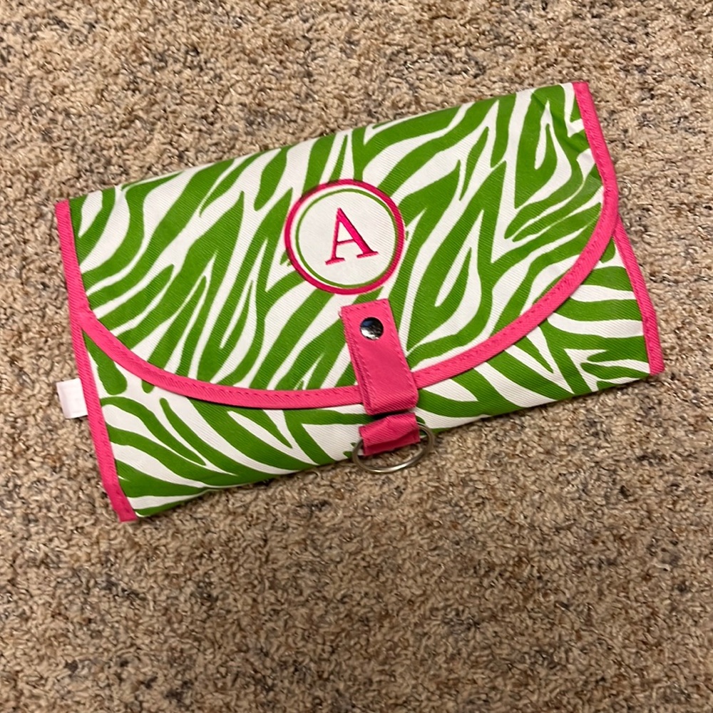 Cosmetic bag. Monogram A